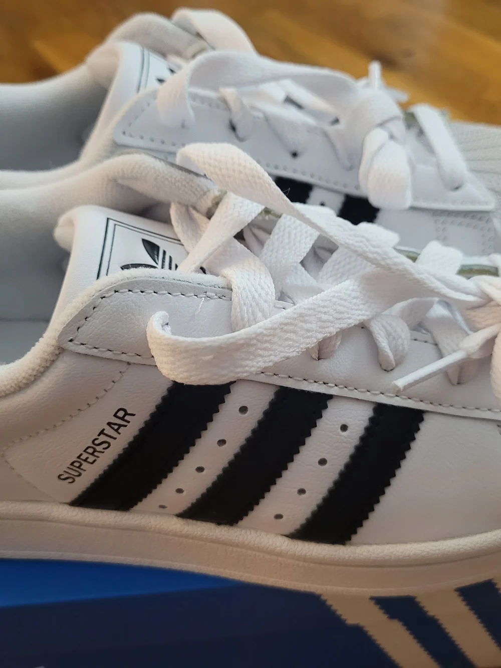 Adidas Kids Superstar II GS 4 JH9976 Display Item Left Shoe Little Discoloration